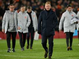 Koeman fala de cláusula para poder treinar o Barça. AFP