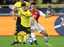 Weigl intéresse toujours le PSG. AFP