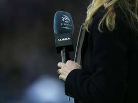 Ligue 1 suspendue: Canal+ refuse de verser les droits TV à la LFP en avril