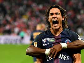 Edinson Cavani et Serge Aurier, le 2 avril 2017 en finale de la Coupe de la Ligue face à Monaco. AFP