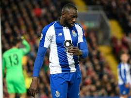 O West Ham está na cola de Marega. AFP