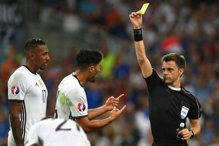 Euro 2016 Un Arbitrage Sans Accroc Besoccer