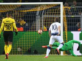 O Tottenham se garante nas quartas. AFP