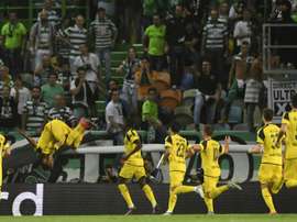 El Borussia Dortmund dio un paso de gigante hacia octavos. AFP
