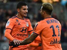 Il fait déjà de l'ombre à Depay et Fekir. AFP