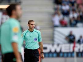 Match interrompu à cause de chants homophobes. AFP