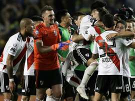 Les joueurs de River Plate célèbrent leur victoire sur Boca Juniors en finale de la Superliga. AFP