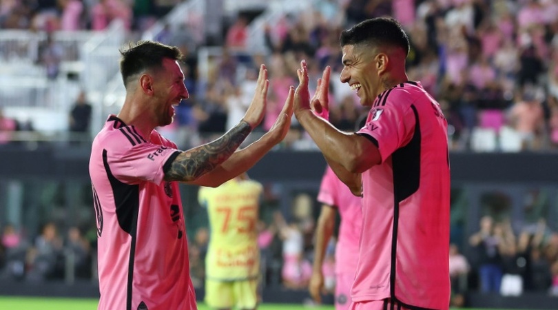 Messi y Suárez vuelven a las andadas y suman a Rojas a la causa