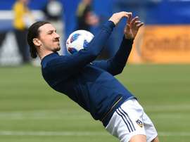 L'attaquant suédois du Los Angeles Galaxy Zlatan Ibrahimovic à l'échauffement avant le match. AFP