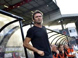 Sylvain Ripoll, alors entraîneur de Lorient, en déplacement à Guingamp, le 21 septembre 2016. AFP