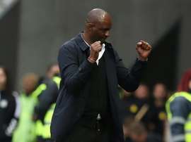 Wenger voit Vieira sur le banc de touche de l'Arsenal. AFP