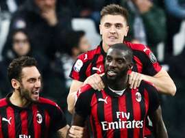 Tiémoué Bakayoko (d) buteur sur le terrain de la Juventus Turin. AFP