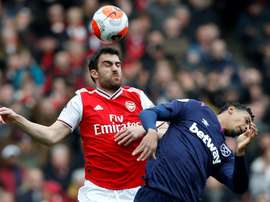 Sokratis Papastathopoulos resta senza squadra. AFP