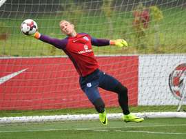 Le gardien Joe Hart lors d'une séance dentraînement avec l'équipe d'Angleterre. AFP