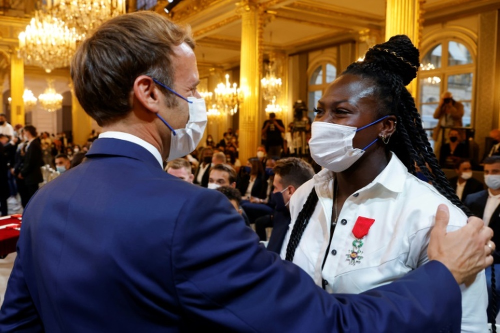 Macron aux médaillés de Tokyo. AFP