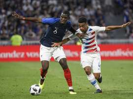 França e EUA empatam a uma bola. EFE