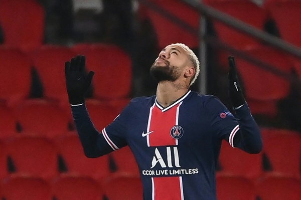 Salah 5e, Lewandowski 9e, les 10 joueurs les mieux payés en 2020 (classement Forbes) 45 afp fr 6cd8d3f46991f2e7407a579255174d6d7c60cad3 - OnzedAfrik