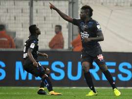 Dante envoie un message à Balotelli. AFP