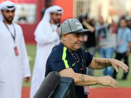 Maradona enlève sa casquette d'entraîneur. AFP