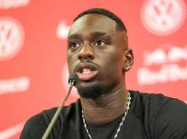L'attaquant français Jean-Kévin Augustin lors de sa présentation au RB Leipzig. AFP
