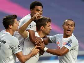 Bayern de Munique avançou às semifinais com goleada histórica por 8 a 2. AFP
