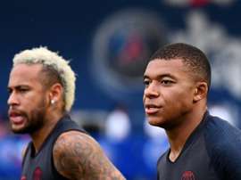 Agora que Neymar está bem, Mbappé é dúvida. AFP
