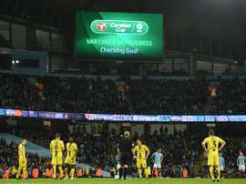 L'arbitrage vidéo s'impose en Europe. AFP