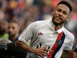 Neymar propulse Paris seul en tête, Rennes cale et Nice craque. AFP