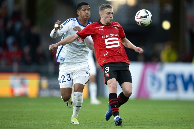 OFFICIEL : Adrien Truffert quitte Rennes pour Bournemouth