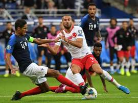 Grave blessure et fin de saison pour Cenk Tosun. AFP