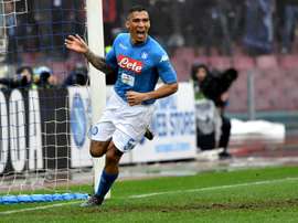 Everton veut casser sa tirelire pour deux joueurs de Naples. AFP