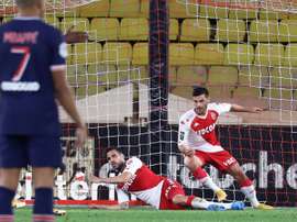 Monaco renverse Paris, Bordeaux surprend Rennes. afp