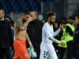 Andy Delort criticó la actitud de Neymar y Paredes en el campo. AFP