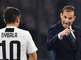 L'entraîneur de la Juventus Massimiliano Allegri et son attaquant Paulo Dybala. AFP