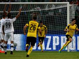 Marc Bartra vient dinscrire le 3e but de Dortmund à Varsovie contre le Legia en Ligue des champions, le 14 septembre 2016
