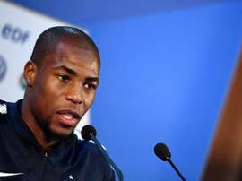 Djibril Sidibé trató de explicar el pobre espectáculo mostrado ante Dinamarca. AFP/Archivo