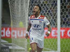 Depay não seria uma prioridade em Anfield. AFP