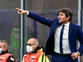 Antonio Conte cobriu a Juventus de elogios. AFP