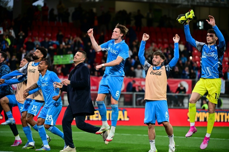 Naples et l'Inter Milan se disputeront le titre de Serie A ce vendredi