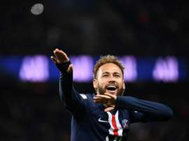 Neymar, un poco más cerca. AFP