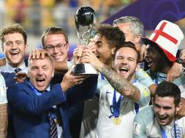 A Inglaterra bateu a Venezuela para se sagrar campeã mundial. AFP