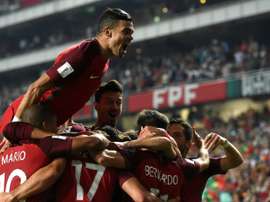 Pepe é um dos que pode falhar o Mundial. AFP