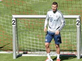 Bayern teria começado a cogitar a venda de Lucas. AFP