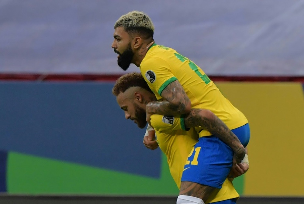 Brasil continua invicto.AFP