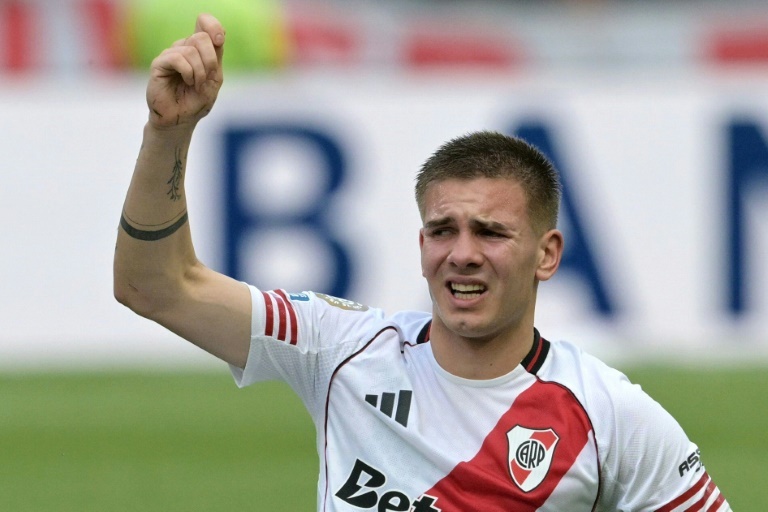 El club de Mastantuono en Azul le reclama a River parte del traspaso al Madrid