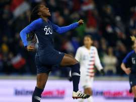 Les Bleues sourient. AFP