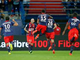 La joie des Caennais après le but de lattaquant croate Ivan Santini face à Lorient, le 13 août 2016 au Stade Michel dOrnano
