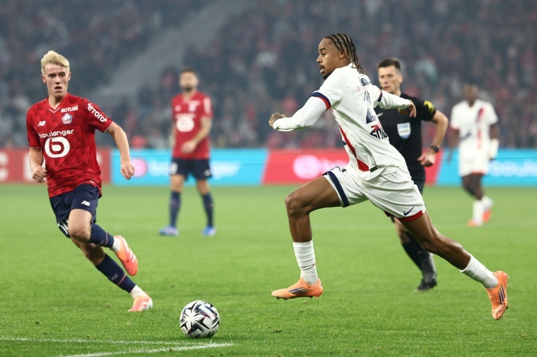 Francia desconvoca a Barcola por lesión y el PSG niega que lo esté