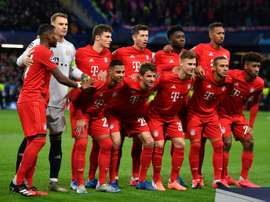 Les stars du Bayern reprennent, le foot retrouve du clinquant. AFP