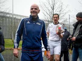 Plainte classée contre un procureur régional suisse proche d'Infantino. AFP